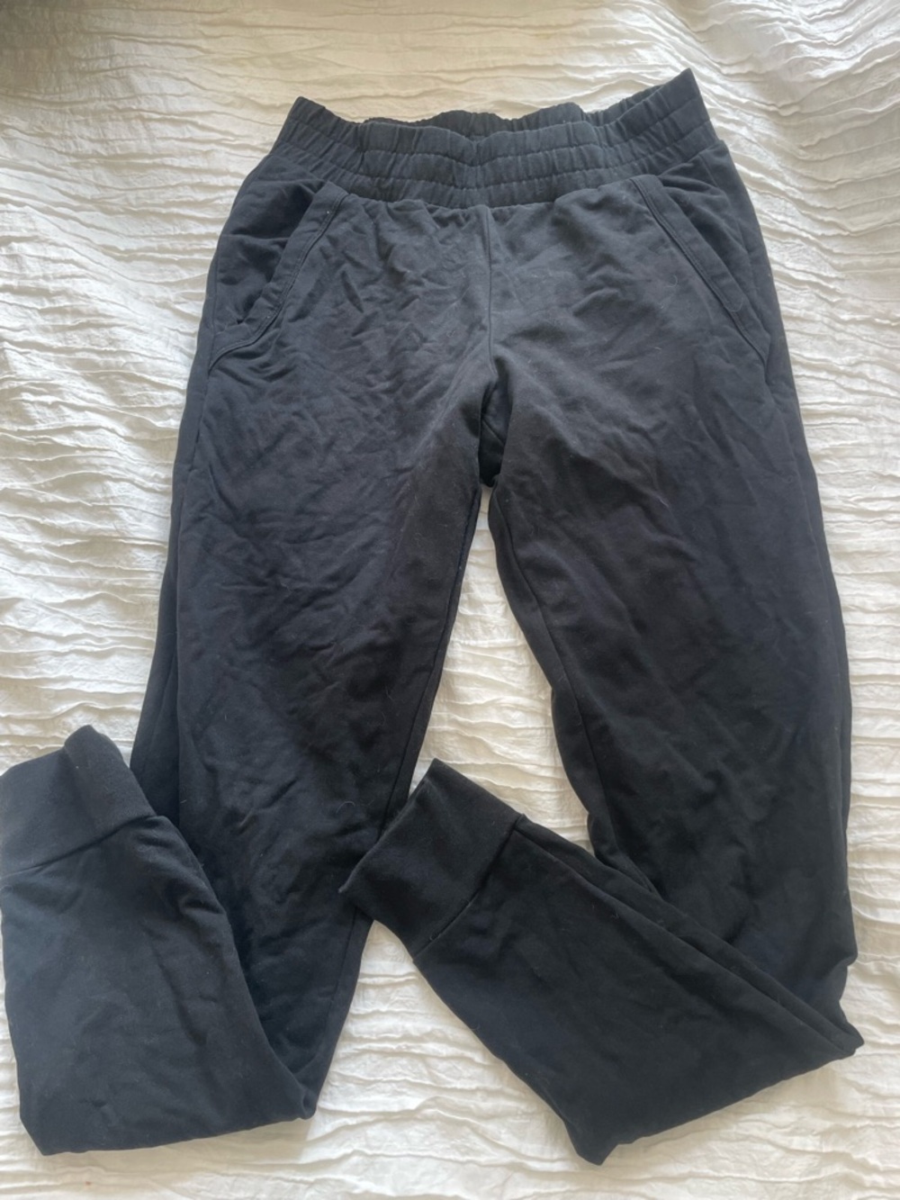 ALO Yoga Black Women's Track Joggers